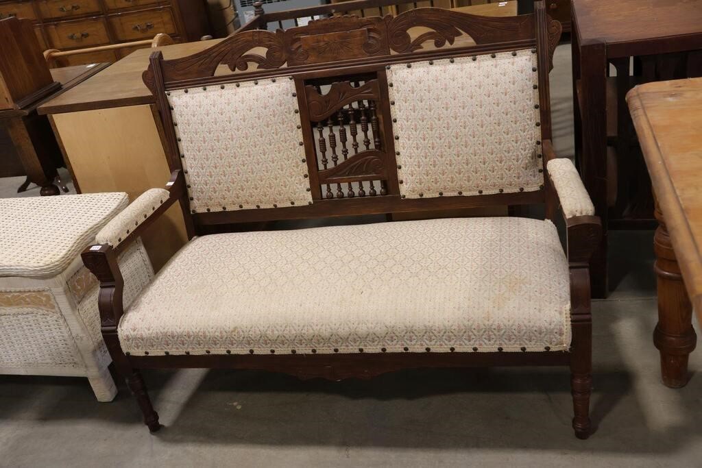 ANTIQUE UPHOLSTERED BENCH SEAT