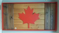 WOOD MAPLE LEAF WALL PLAQUE