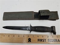 Bayonet Knife w Sheath See   Painted Blade