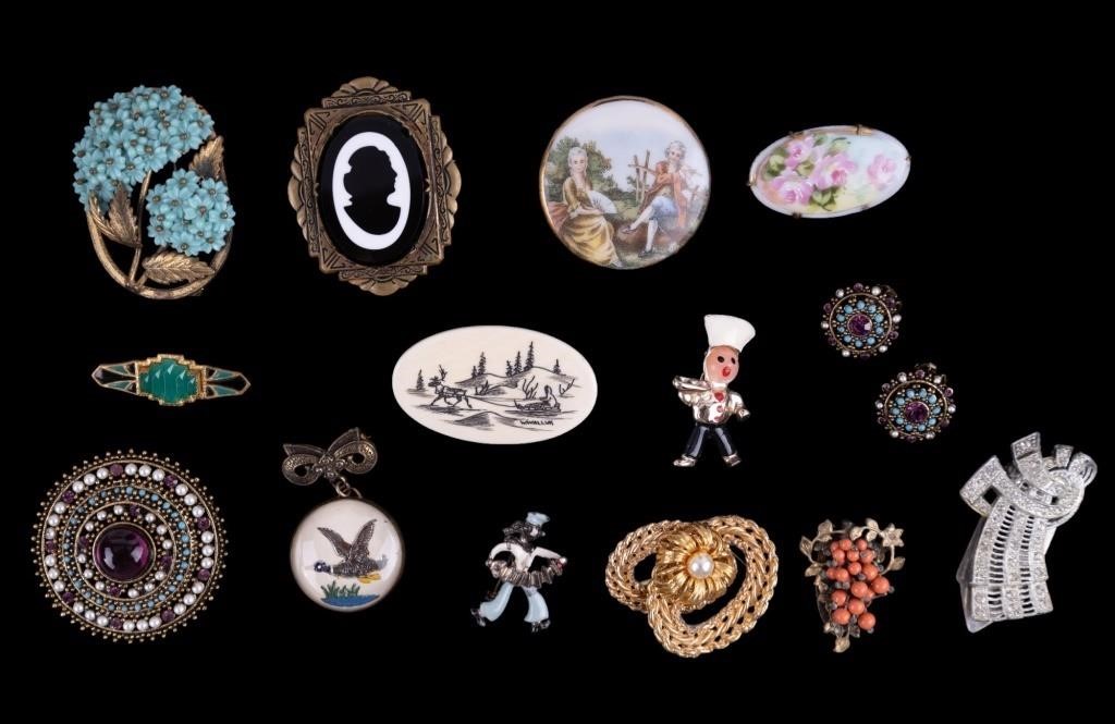 Vintage Collectible Brooches, Clips, & Earrings