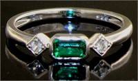 Elegant Emerald Cut Emerald Bezel Set Band