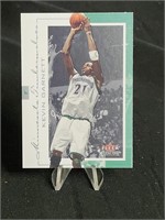 Kevin Garnett Fleer Genuine Card #53 2000