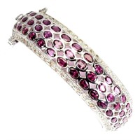 Natural Handmade Rhodolite Garnet 255 Cts Bangle