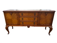 MAHOGANY QUEEN ANNE ANTIQUE SIDEBOARD