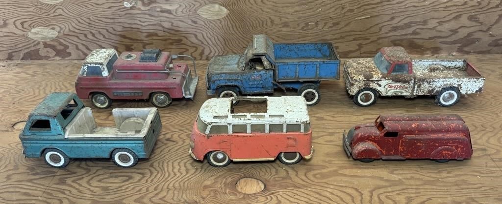 6 Vintage Metal Toys