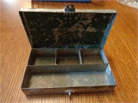 Vintage Tackel Box