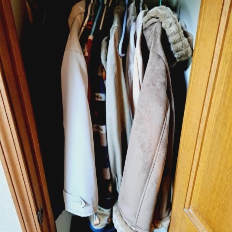 Etienne Aigner Leather Jacket, Sweaters, Coat