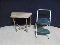 Table & Stool