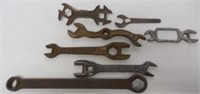 lot of 7 wrenches John Deere, Sharples others