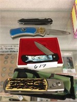 Lot of 4 Knives