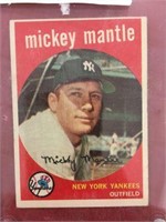 Mickey Mantel Baseball Card