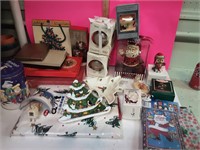Big Lot of Vintage Christmas Items