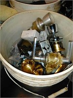 5 gallon bucket lot doorknobs and parts