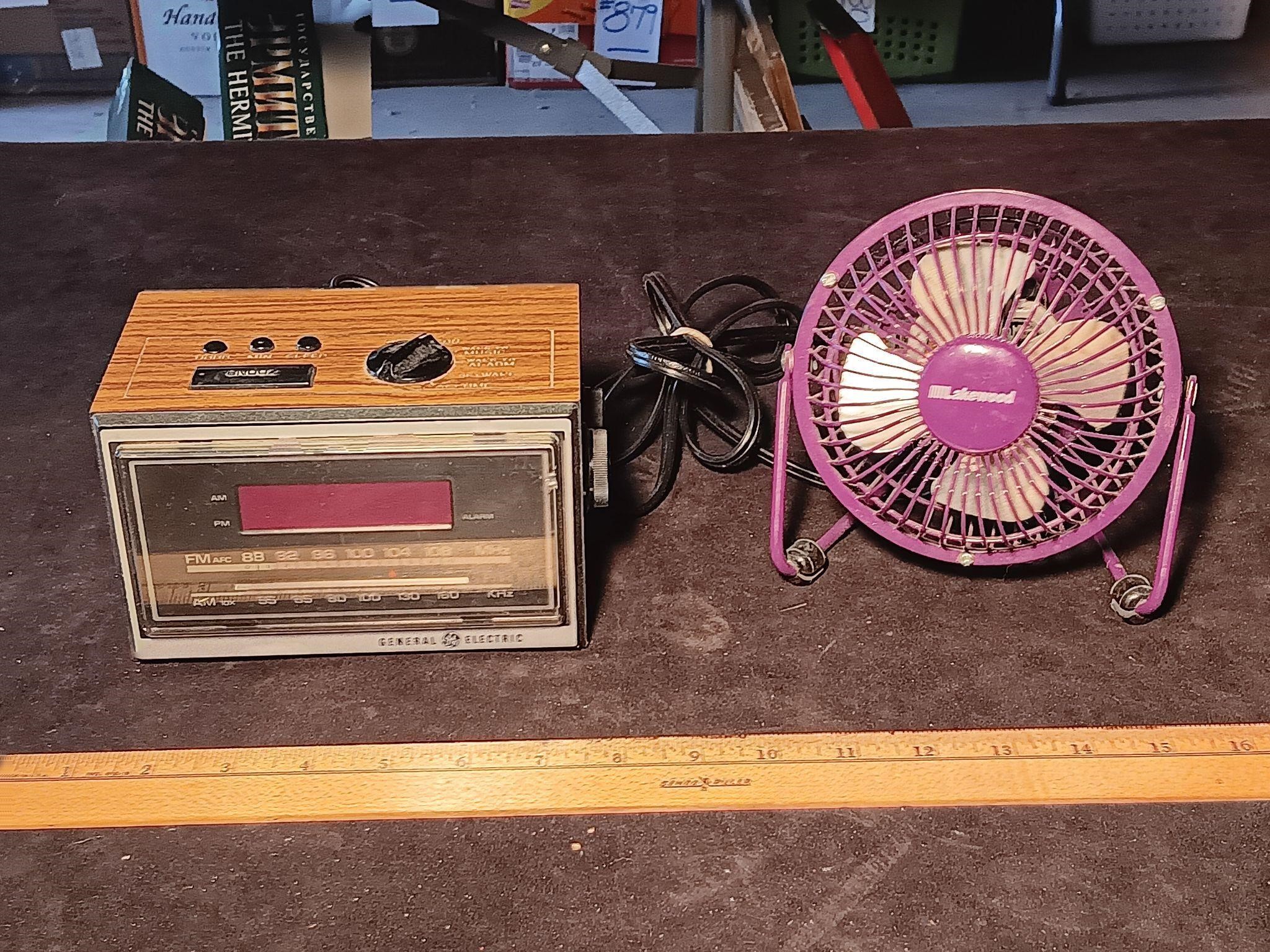 2 Piece Auction Lot Of Fan and Alarm Clock Radio.