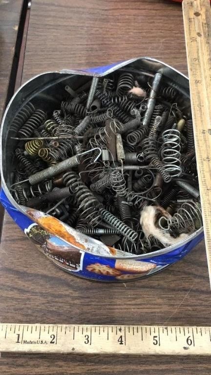 Tin of springs