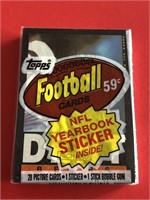 1985 Topps Football Cello Pack Sealed Unopened