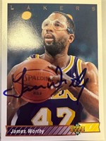 Lakers James Worthy Signed Card with COA