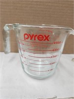 Glass Pyrex Liquud Measure