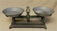 Cast Iron Scales with Tin Pans.