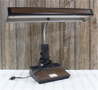 Portable Desk Lamp w/Flexible Neck