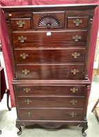 Gorgeous Vintage Mahogany Chest On Chest