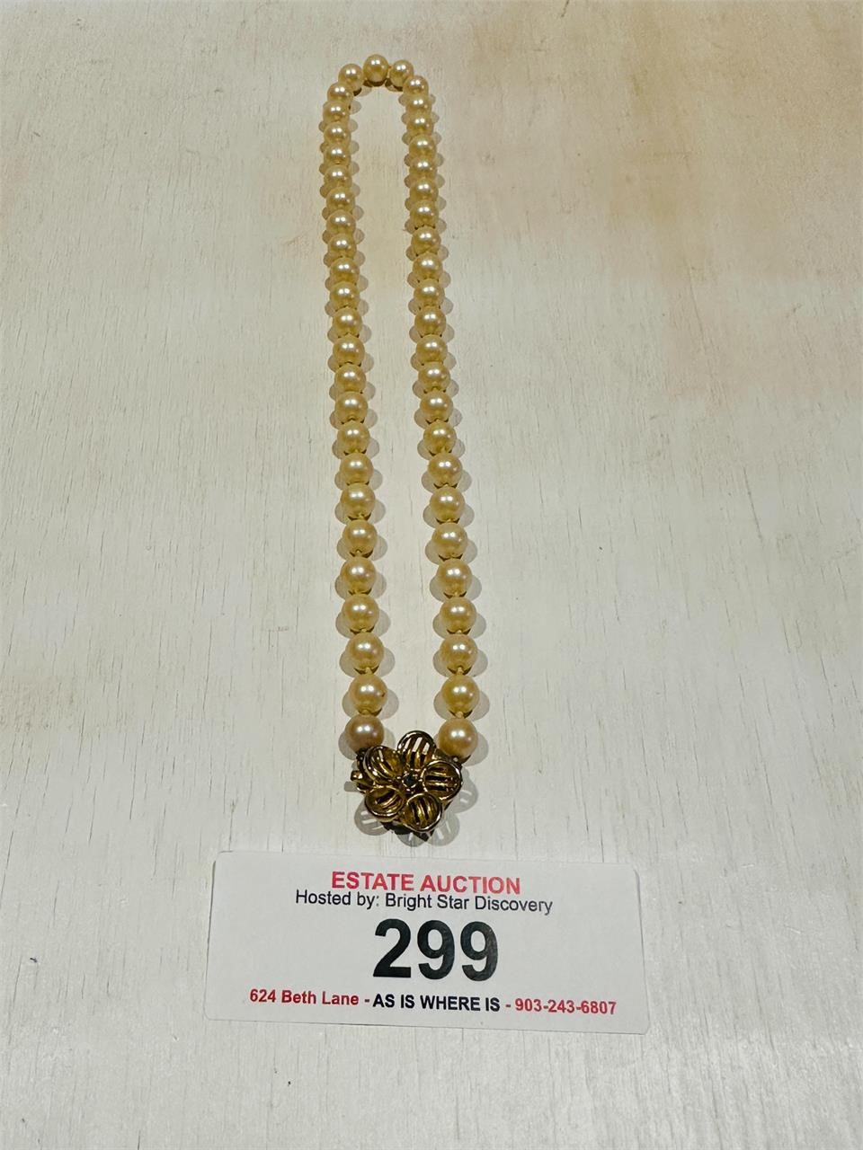 Vintage Pearl & Flower Necklace