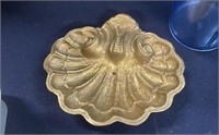 BRASS SHELL DISH