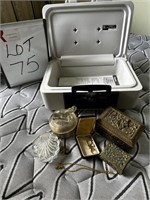 Jewelry Boxes & More (no key in safe)