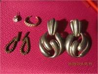 Screwbacks Marked Earrings & 4 pcs. of Jewelry