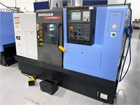 (New 2008) DOOSAN # LYNX-220LMA CNC LATHE