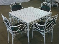 5pc Metal Patio table and chair set - 34x34x30H