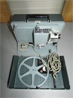 Vintage Argus Showmaster 500 8mm Movie Projector