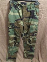 Army Pants 29 1/2 to 32 inches waist 27