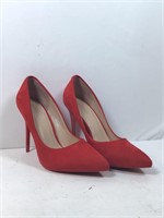 New Daily Shoes Size 8 Red Suede Heels