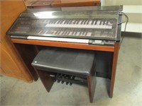 Yamaha Electone MR700 electric organ with bench