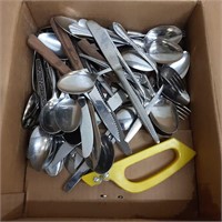 Box of assorted silverware