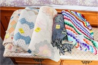 5-Pieces of Quilts & Blanket & Afgan