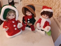 3 animated Christmas figures kids.