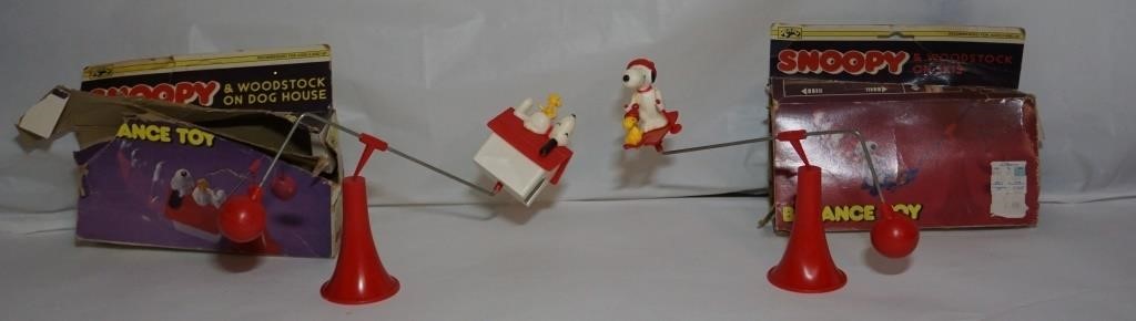 1965 Snoopy Balance Toys