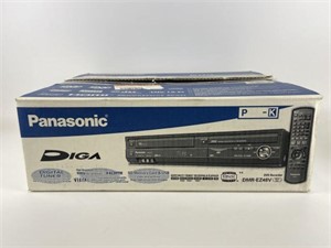 Panasonic VHS DVD Recorder - New in Box