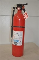 Charged Kidde fire extinguisher, good medium size