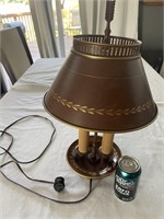 VINTAGE ARROW LAMP