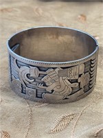AZTEC MEXICAN STERLING CUFF BANGLE BRACELET