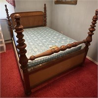 Vintage full size 4 poster bed