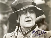 Maureen Stapleton signed photo