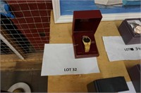 men's Gruen quartz wrist watch with gold nugget-
