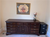 Vintage dresser