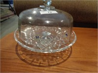Glass covered cake plate