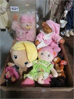 stuffed dolls & animals