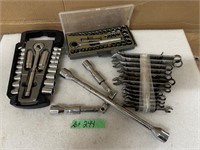 Assorted Sockets & Flat Wrenches